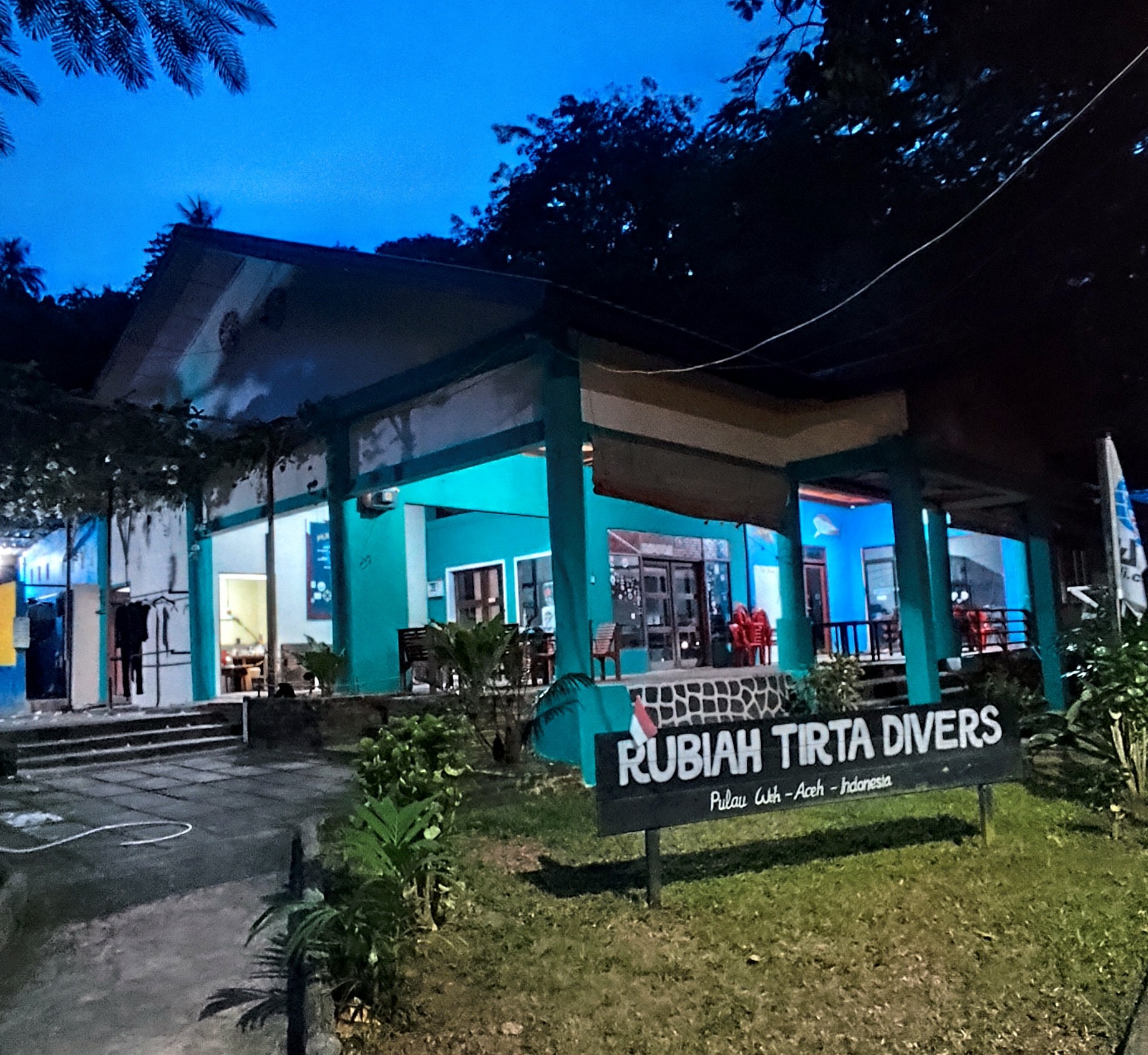 Rubiah Dive Center